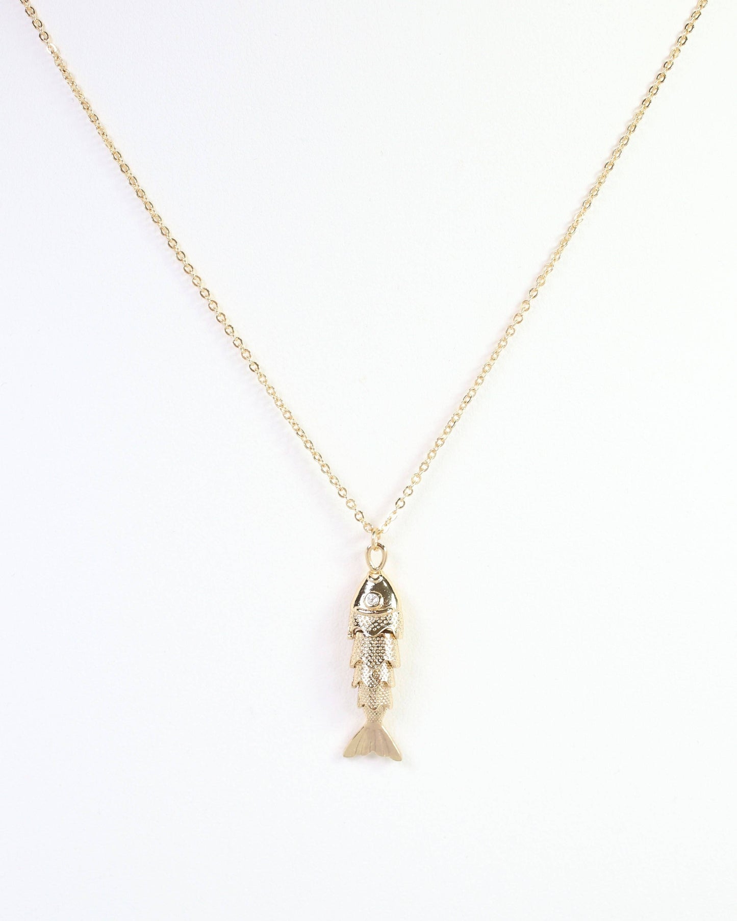 Genoa Fish Pendant Necklace WR Gold