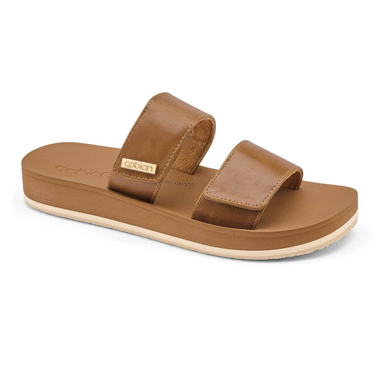 Dana Rise™ Elevated flatform slide sandal with adjustable straps for a customized fit