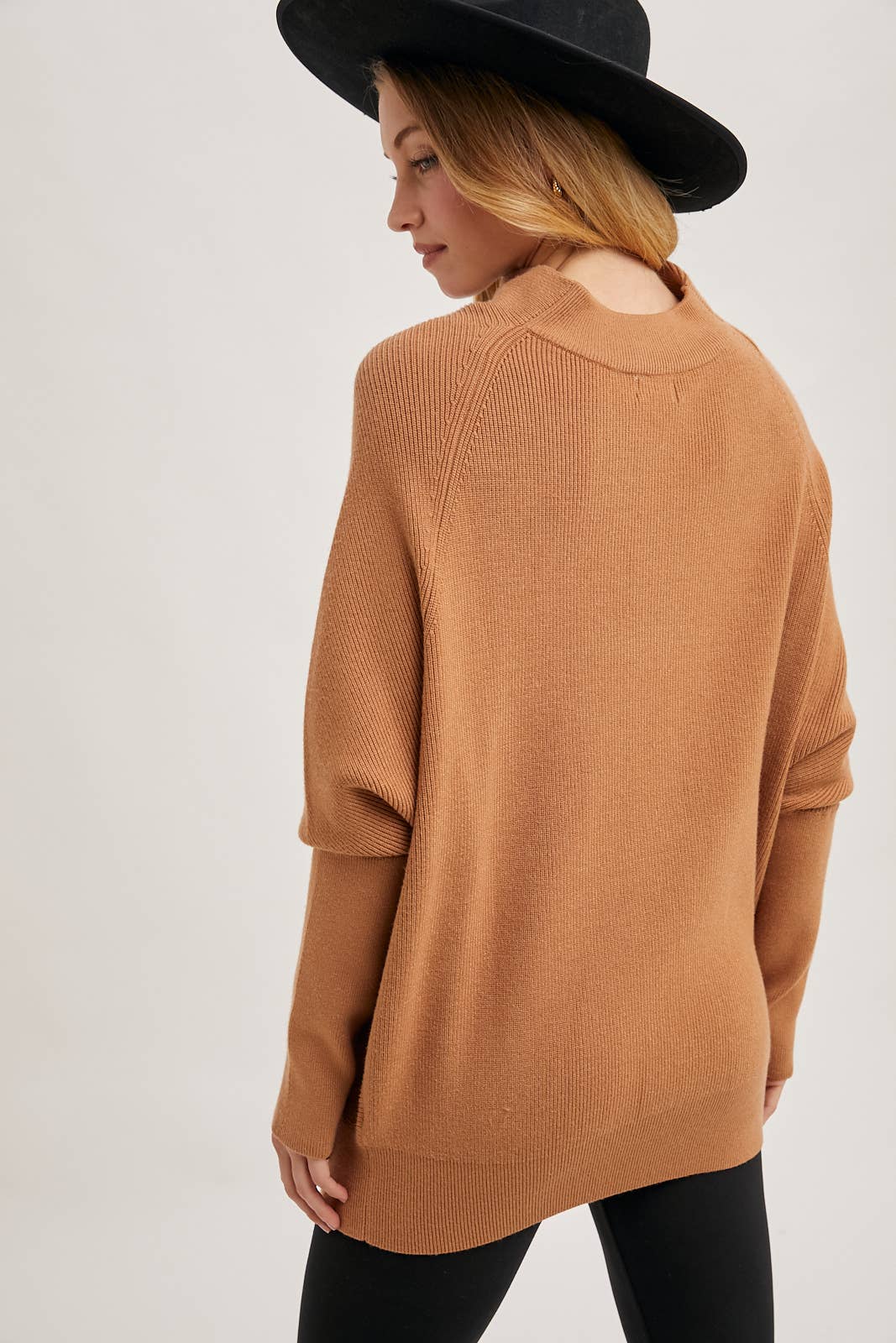 SLOUCH NECK DOLMAN SLEEVED PULLOVER