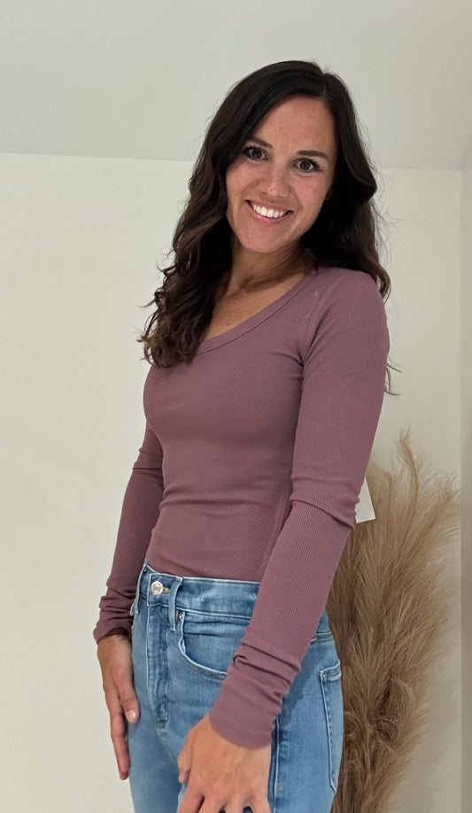 Slim Fit Scoop Neck Micro-Ribbed Long Sleeve Top