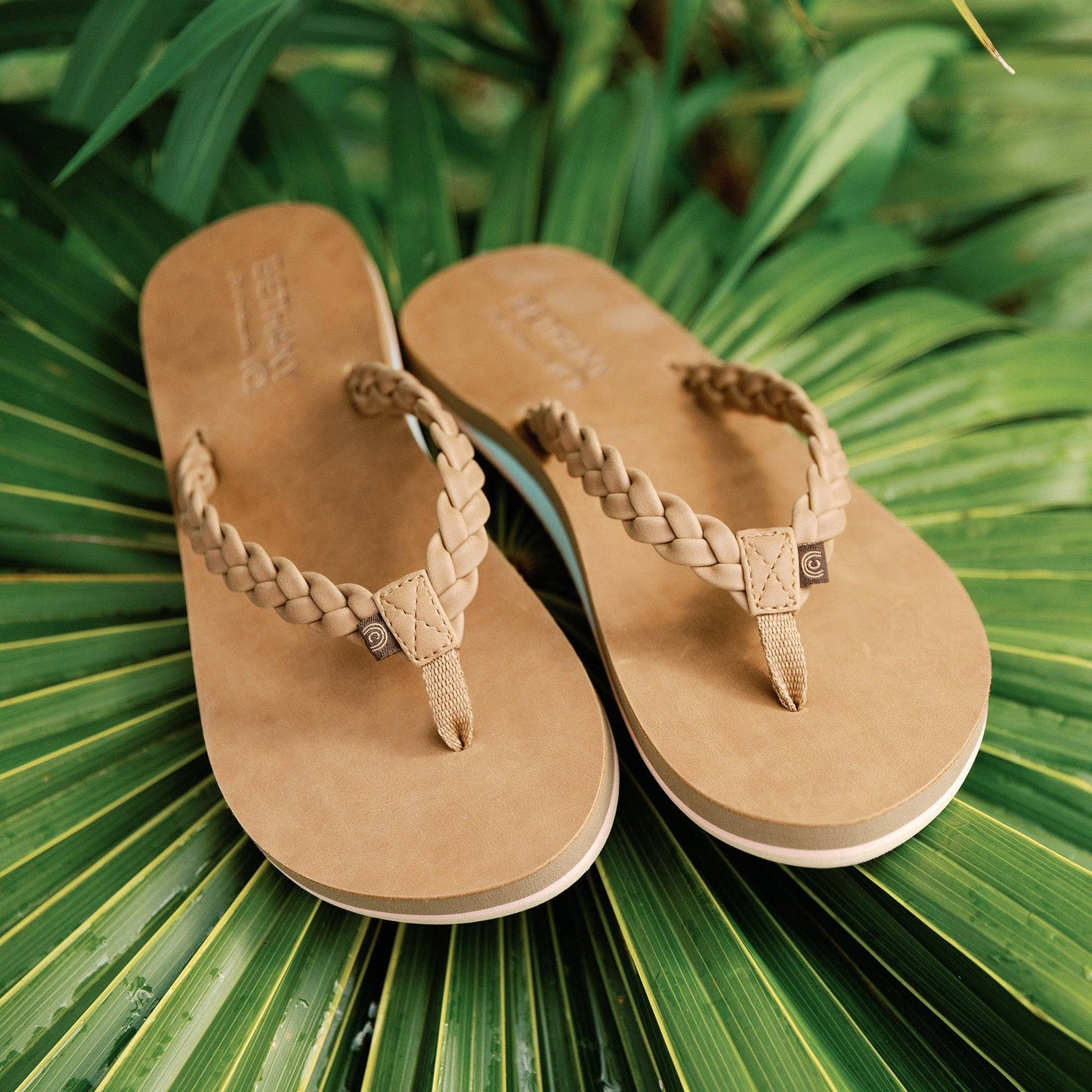 Braided Pacifica™ casual surf styling and comfort